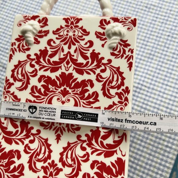 Ceramic Decorative Damask Vase (Bowring) - Picture 6 of 7